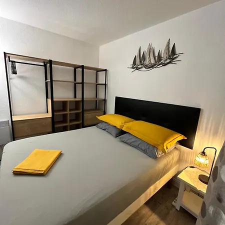 Pampelonne Lejlighed *